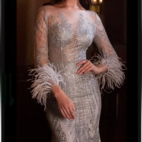 CINDERELLA DIVINE Fitted Long Glitter Evening Dress With Feathers Sleeves - Picture 4 of 16